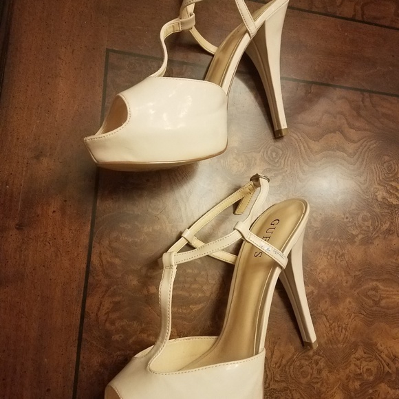 shoes - Picture 4 of 5